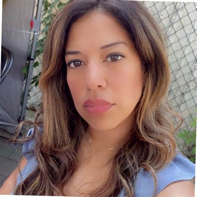 Who Is Monica Leon Dating Now